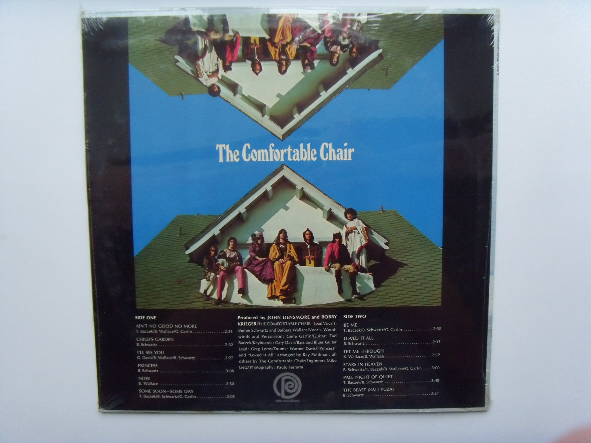 COMFORTABLE CHAIR The Comfortable Chair 2 COMFORTABLE CHAIR The Comfortable Chair 2