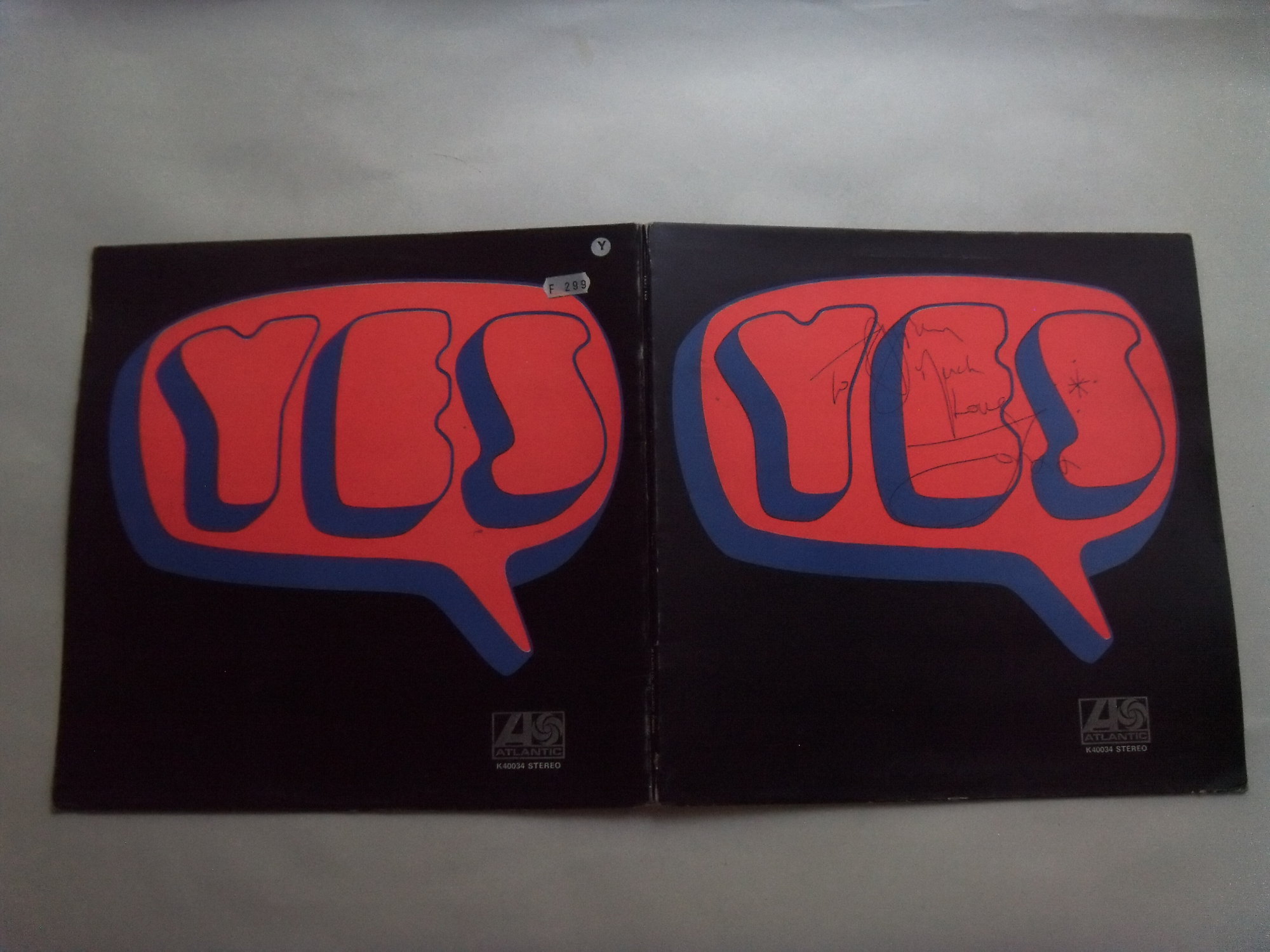 YES Yes AUTOGRAPHED 2 YES Yes AUTOGRAPHED 2