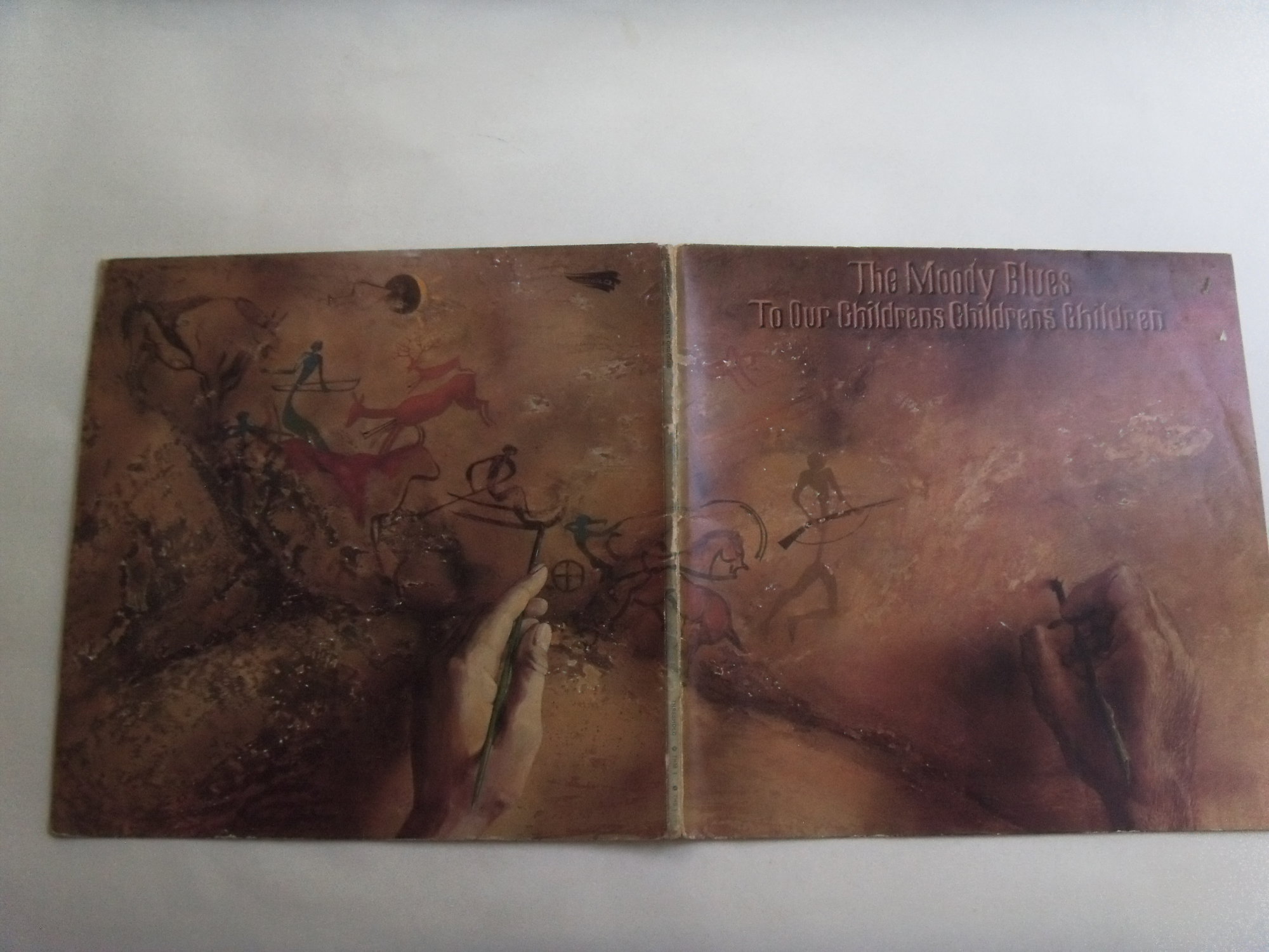 THE MOODY BLUES To our Childrens Childrens Children 2 THE MOODY BLUES To our Childrens Childrens Children 2