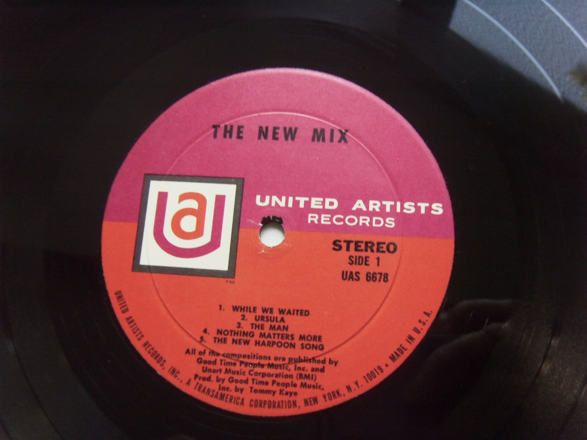 THE NEW MIX The New Mix 2 THE NEW MIX The New Mix 2