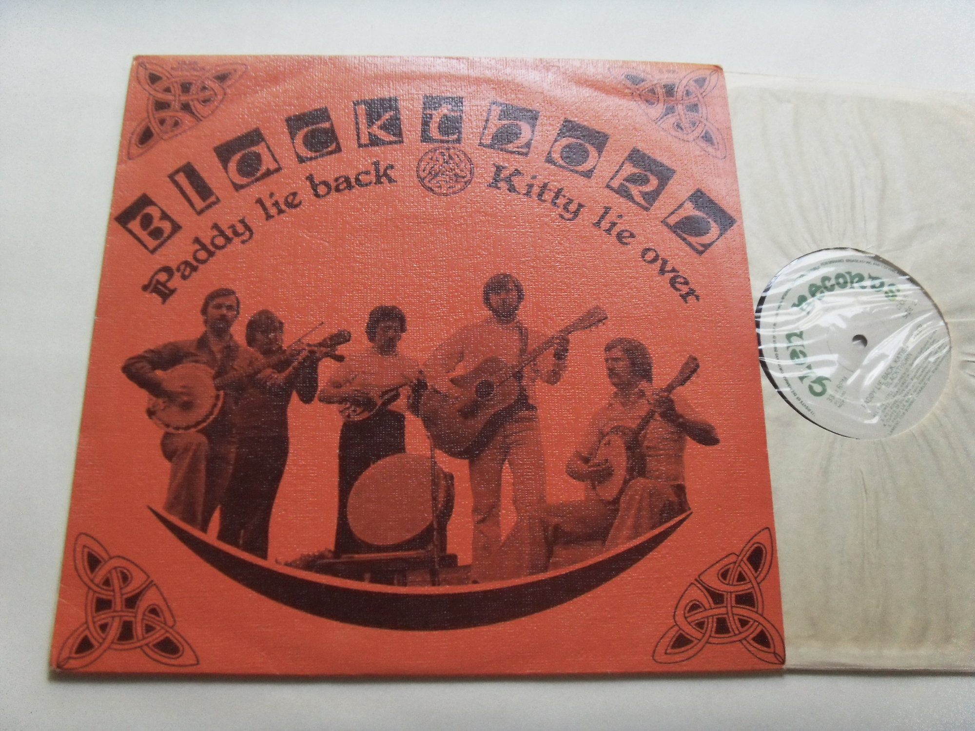 BLACKTHORN Paddy lie back Kitty lie over 2 BLACKTHORN Paddy lie back Kitty lie over 2