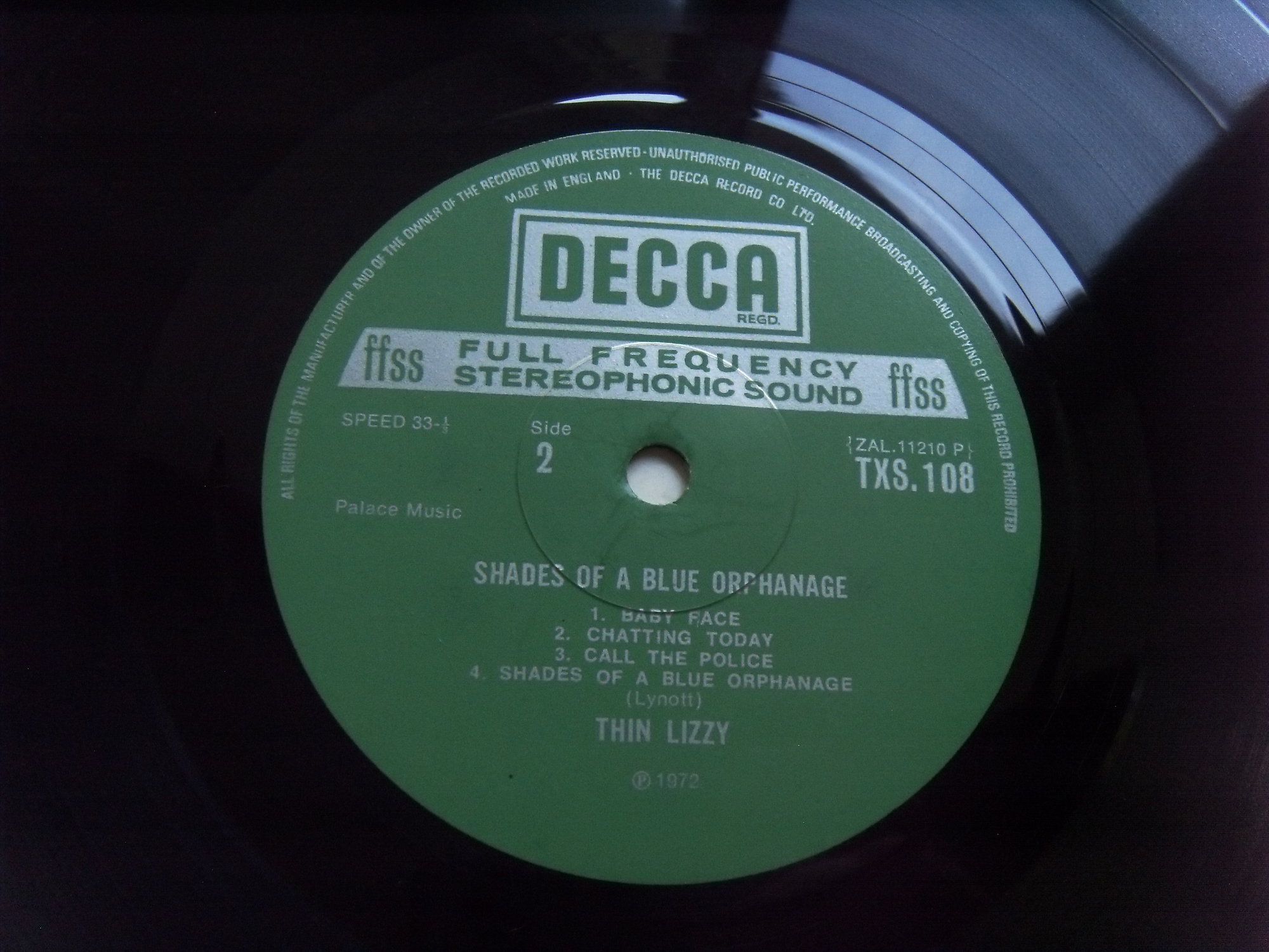 THIN LIZZY Shades Of A Blue Orphanage 2 THIN LIZZY Shades Of A Blue Orphanage 2