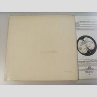 nw000844 (BEATLES — The Beatles (White Album, No 19424, XP tax code))