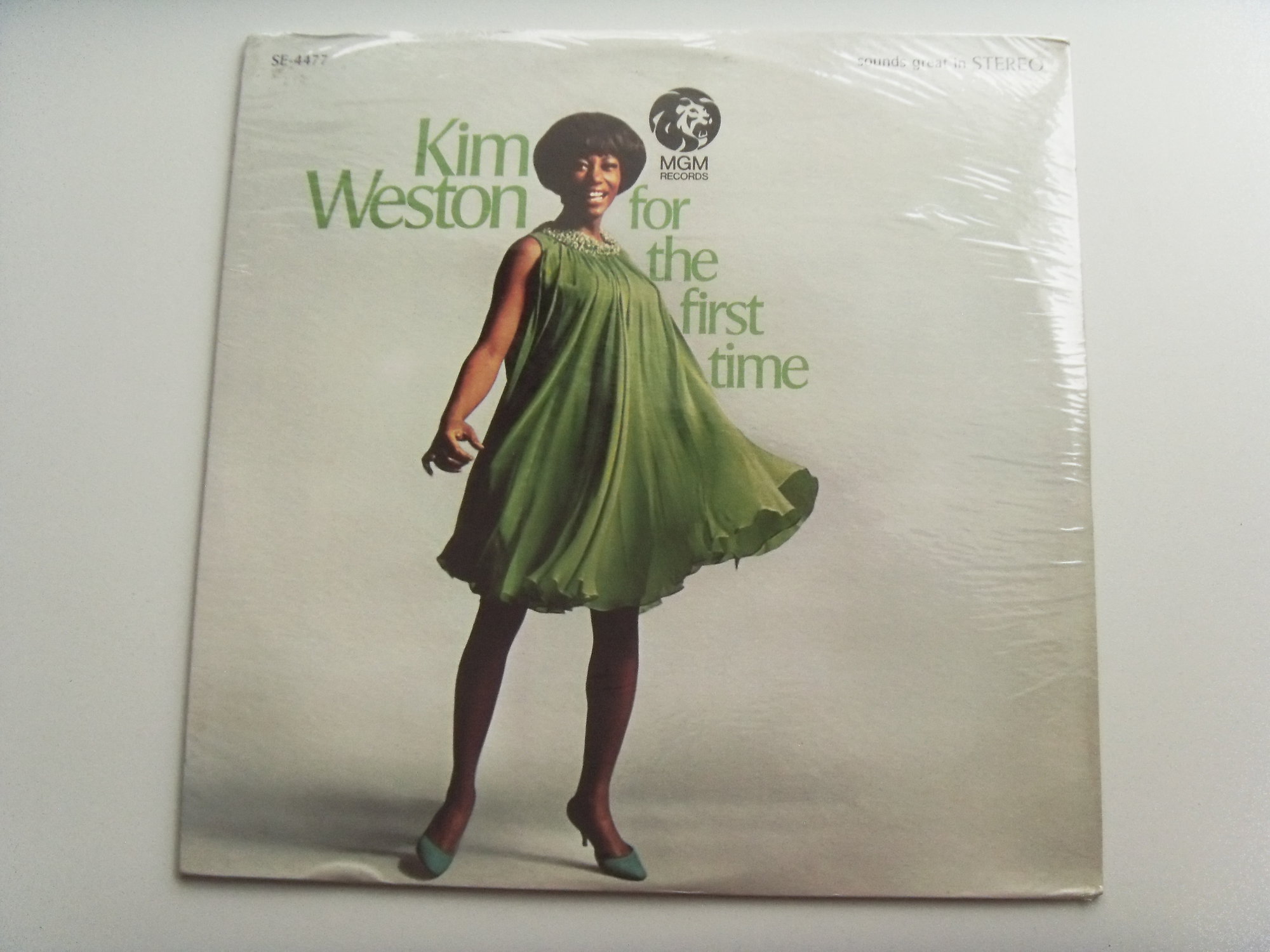 Kim WESTON For the first time 2 Kim WESTON For the first time 2