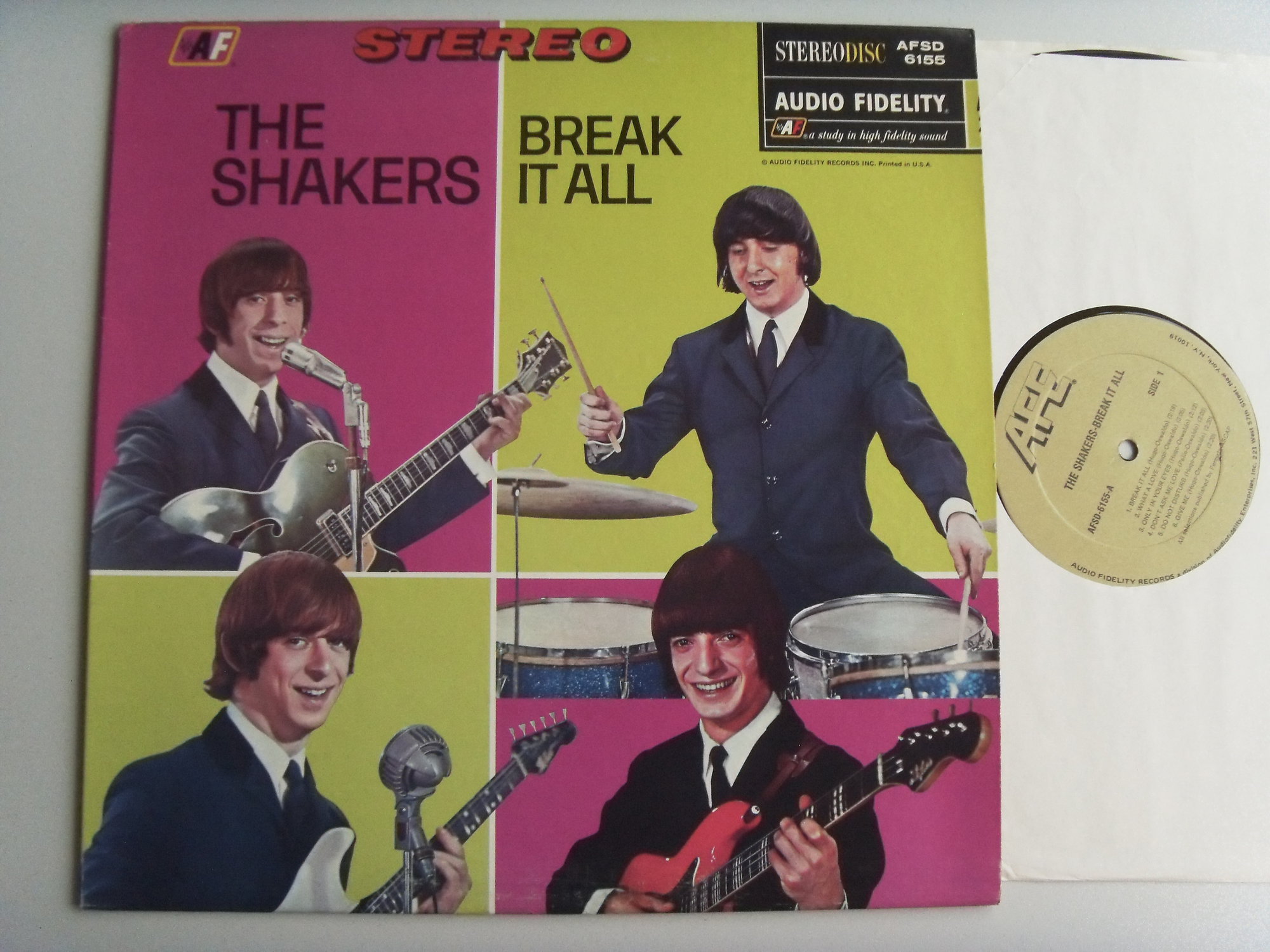 THE SHAKERS Break it all 2 THE SHAKERS Break it all 2