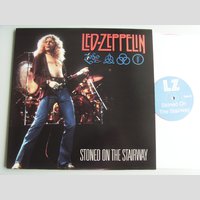 nw000946 (LED ZEPPELIN — Stoned on the stairway 1970-1971)