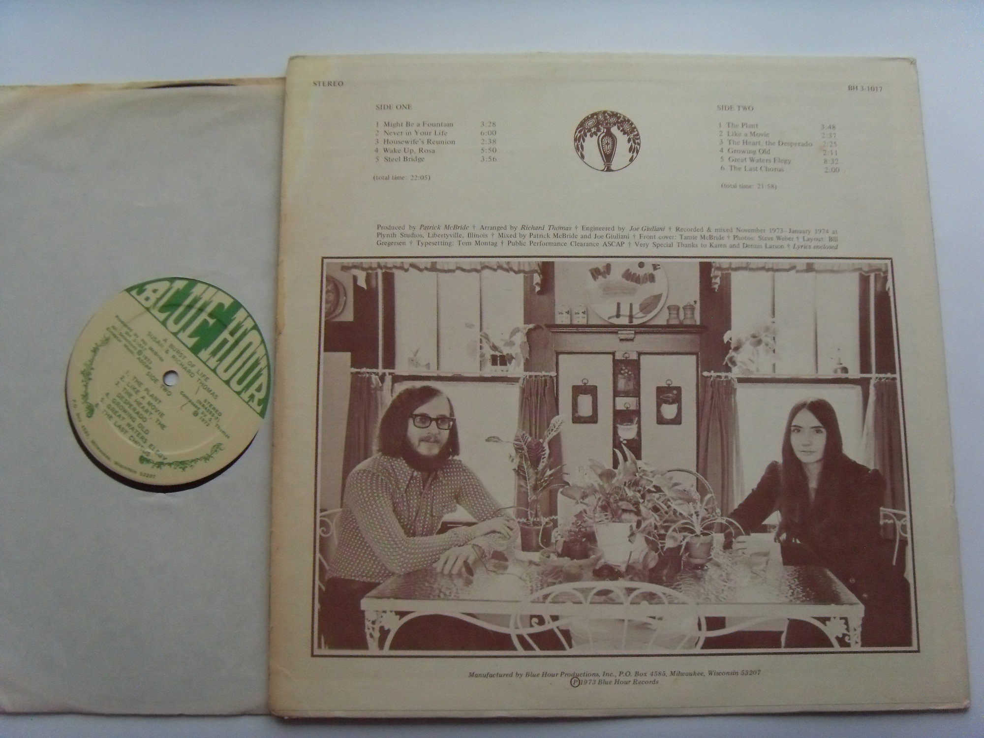 Susan & Richard THOMAS A Burst of Life 2 Susan & Richard THOMAS A Burst of Life 2
