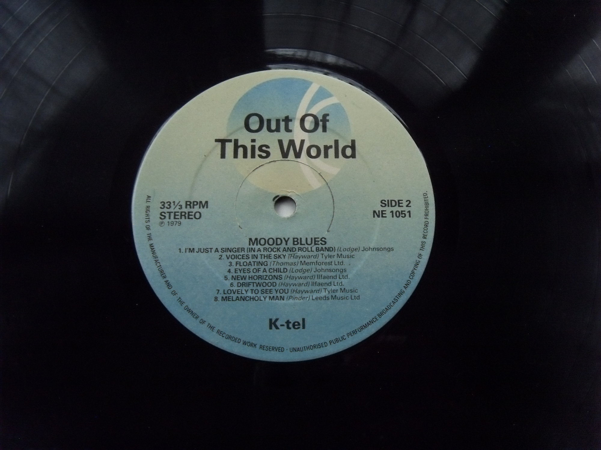 MOODY BLUES Out of this World 2 MOODY BLUES Out of this World 2