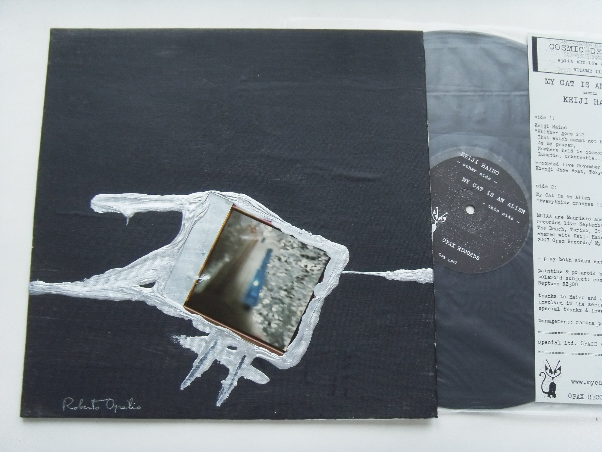 Keiji HAINO / My cat is an Alien Cosmic Debris 2 Keiji HAINO / My cat is an Alien Cosmic Debris 2