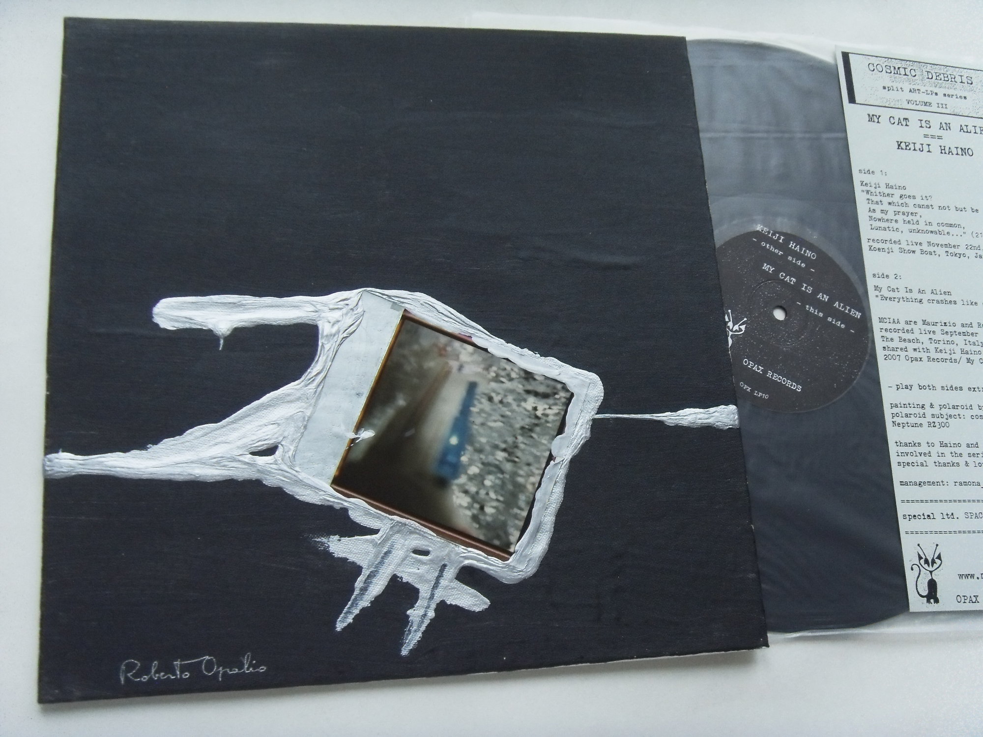 Keiji HAINO / My cat is an Alien Cosmic Debris 2 Keiji HAINO / My cat is an Alien Cosmic Debris 2