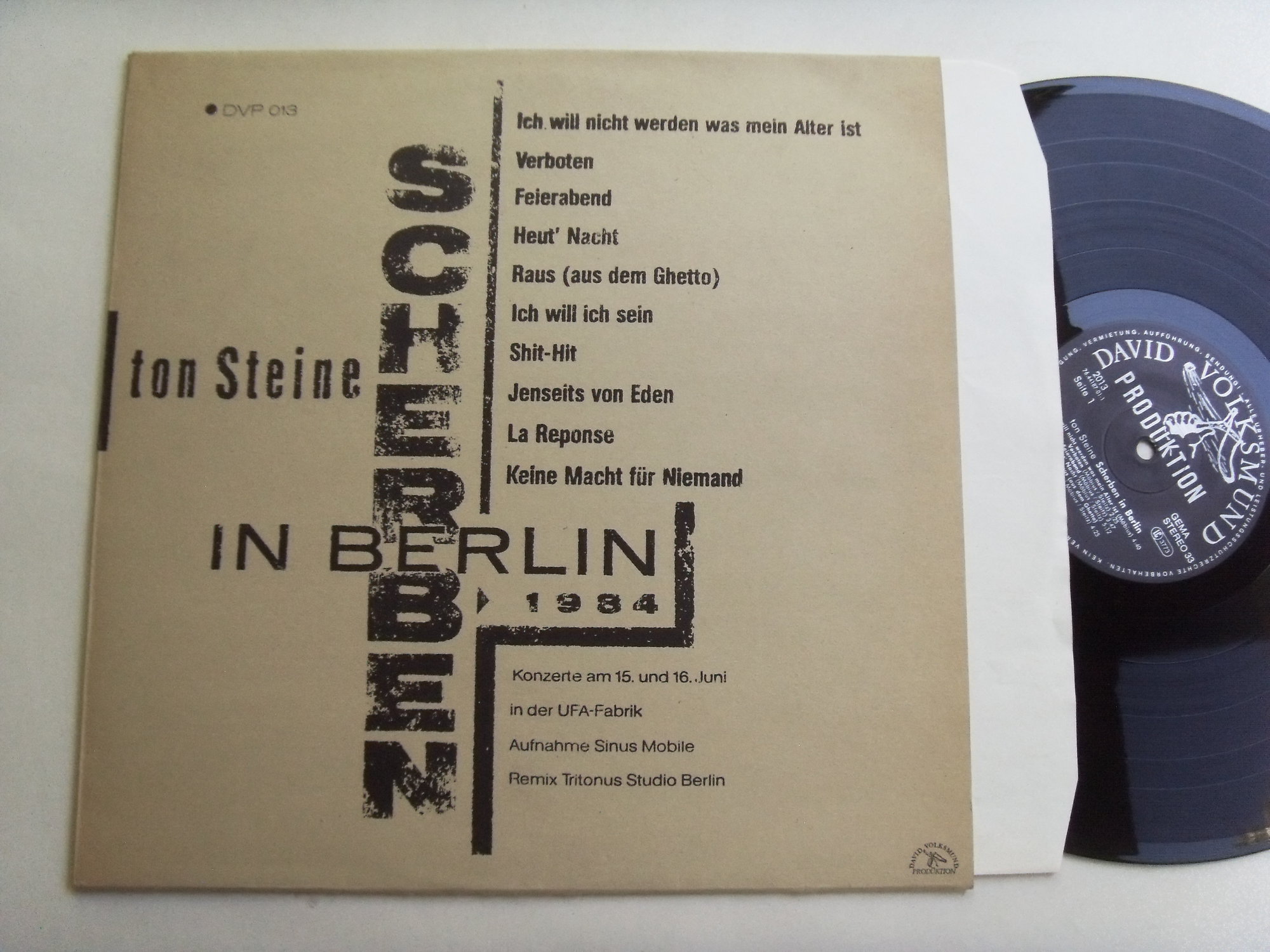 TON STEINE SCHERBEN In Berlin 1984 2 TON STEINE SCHERBEN In Berlin 1984 2