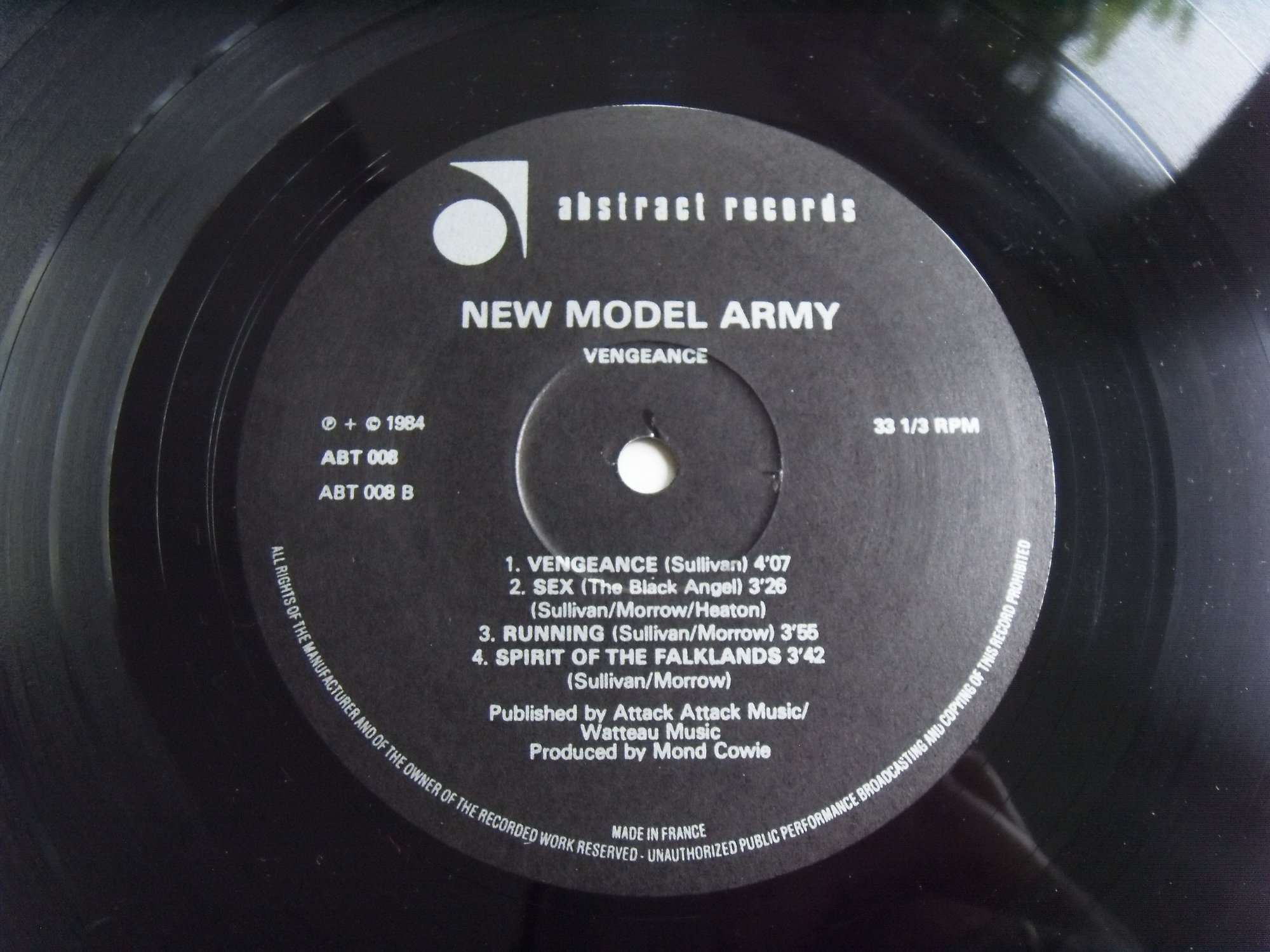 NEW MODEL ARMY Vengeance 2 NEW MODEL ARMY Vengeance 2