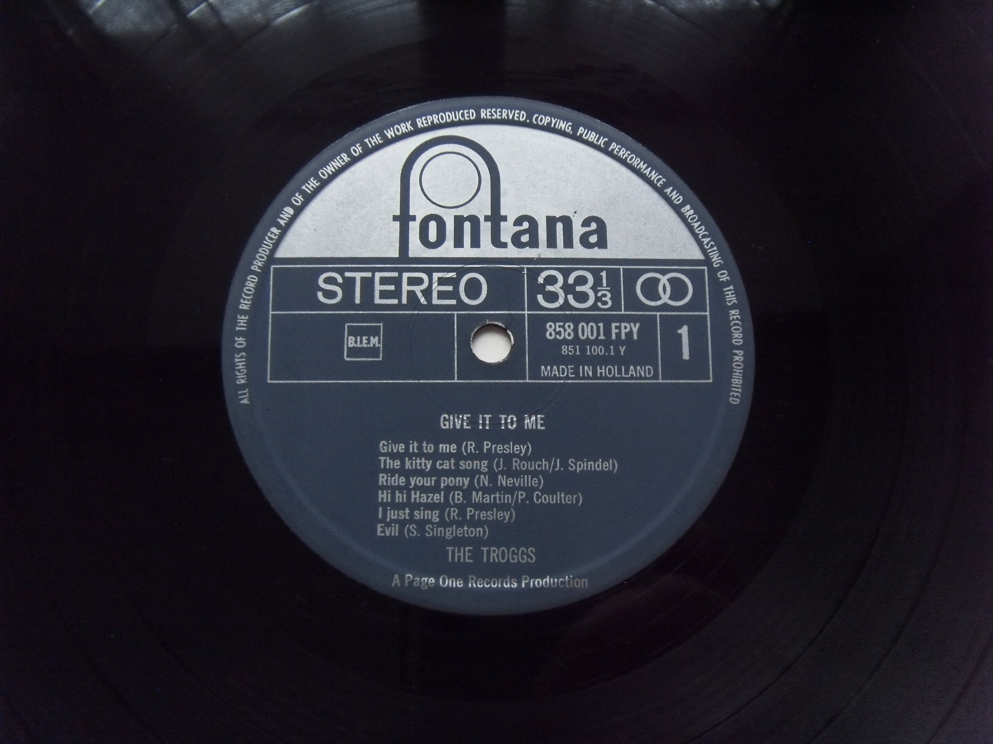 TROGGS Give It To Me 2 TROGGS Give It To Me 2