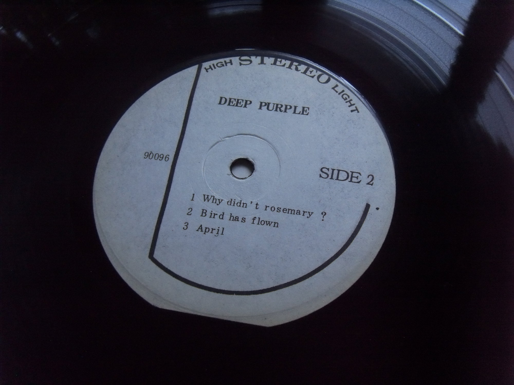 DEEP PURPLE Lalena April 2 DEEP PURPLE Lalena April 2