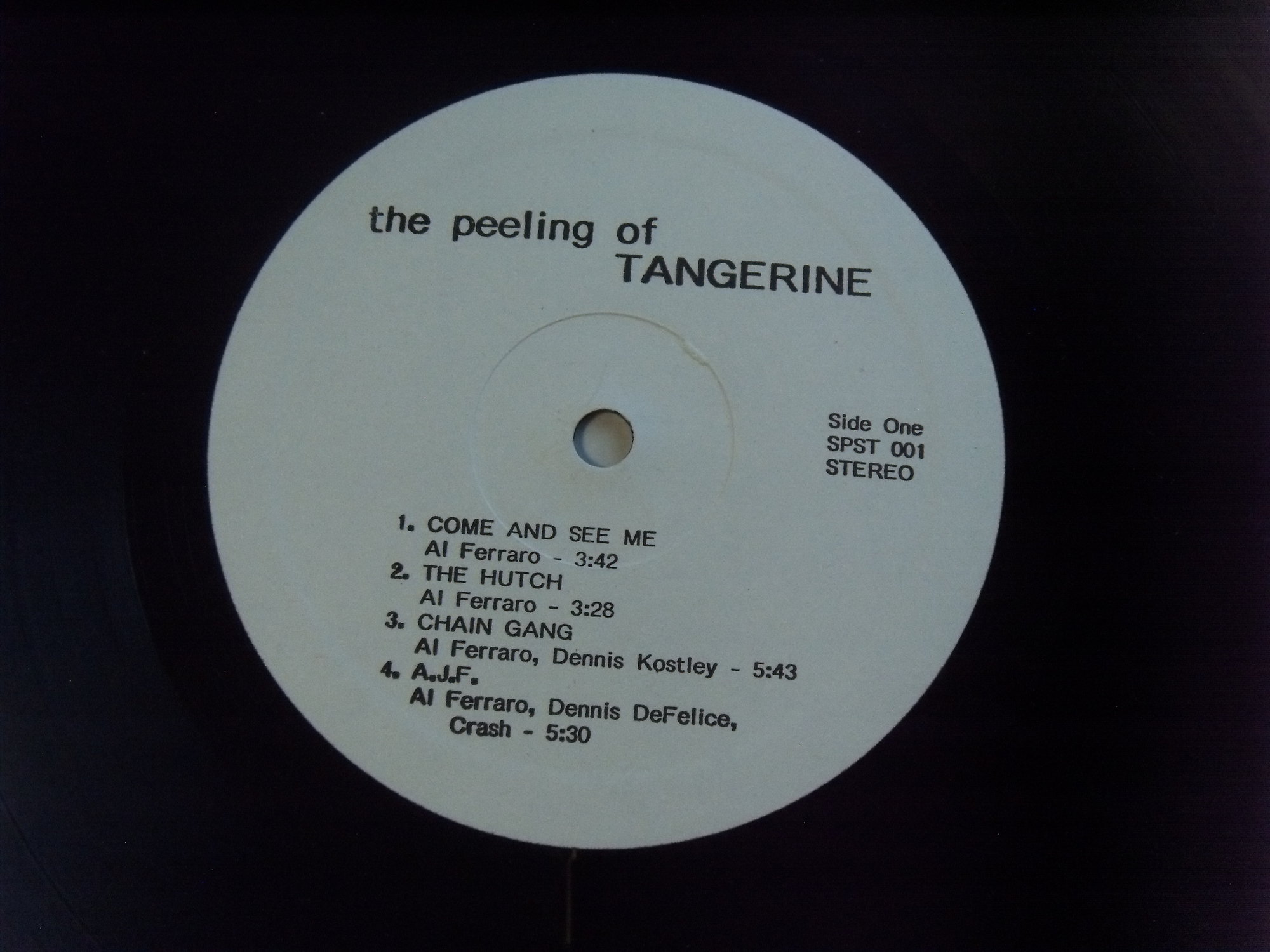 TANGERINE The peeling of Tangerine 2 TANGERINE The peeling of Tangerine 2