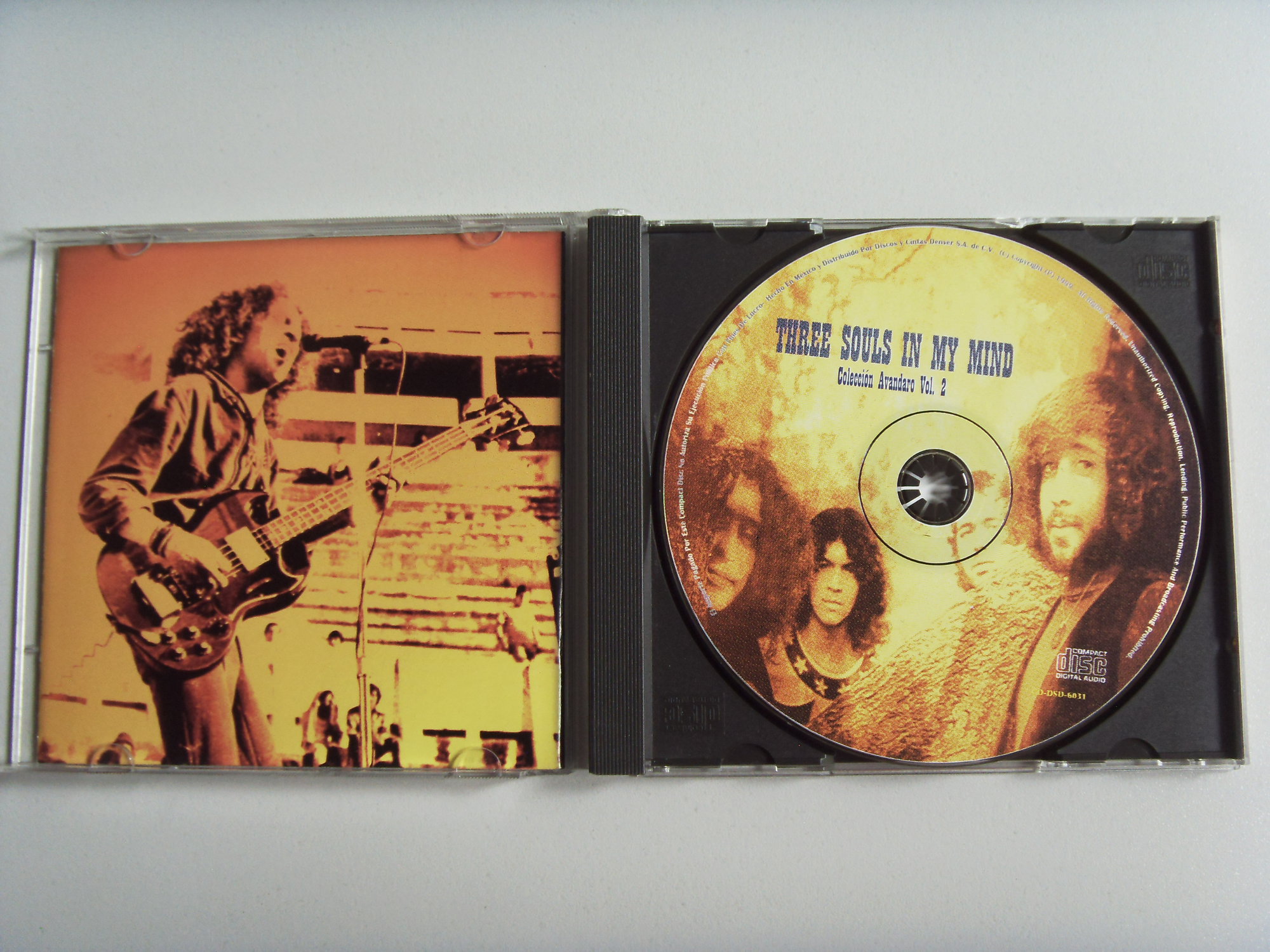 THREE SOULS IN MY MIND Three souls in my mind 2 (1971) 2 THREE SOULS IN MY MIND Three souls in my mind 2 (1971) 2
