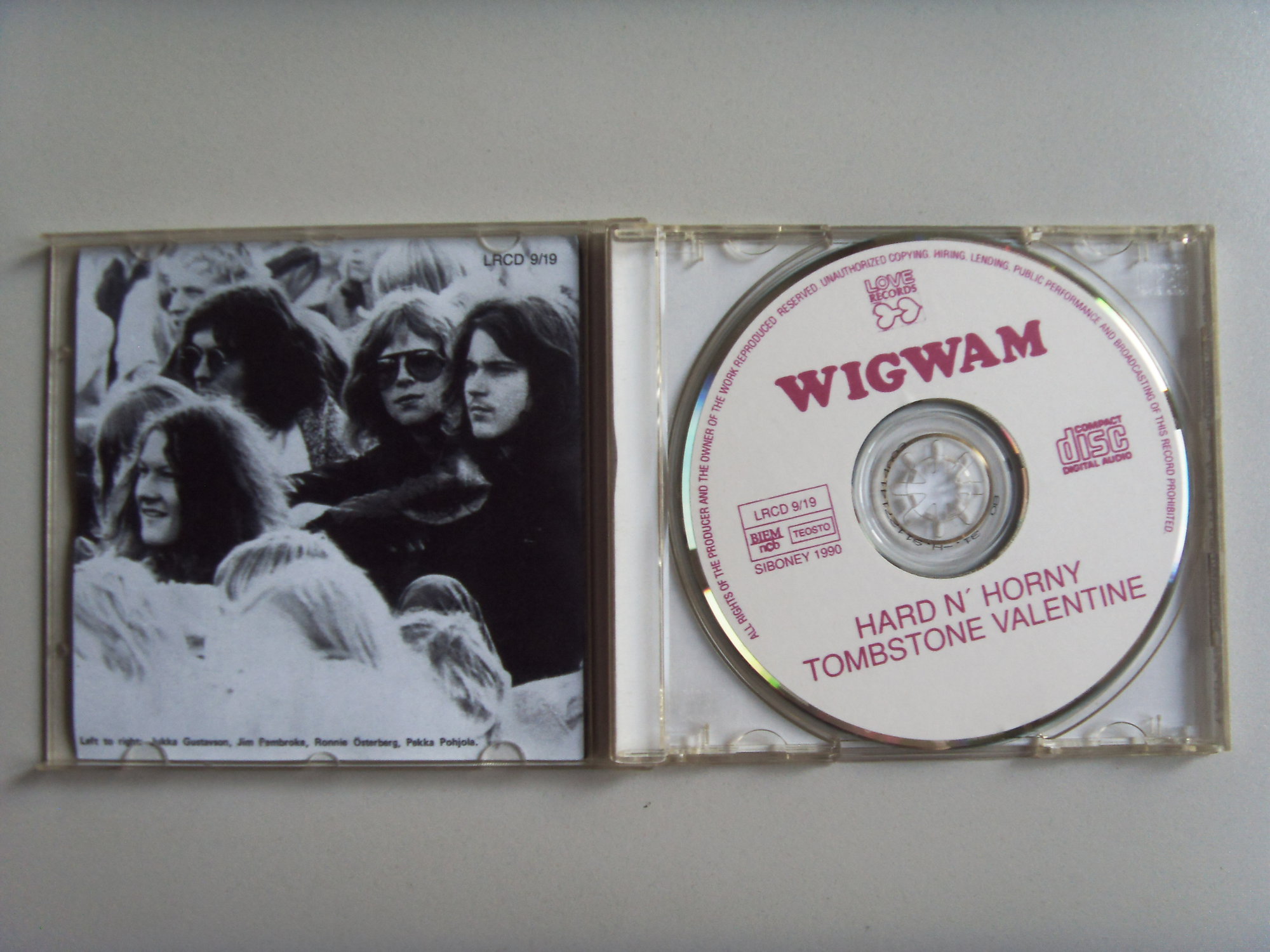 WIGWAM Hard n'horny / Tombstone valentine 2 WIGWAM Hard n'horny / Tombstone valentine 2