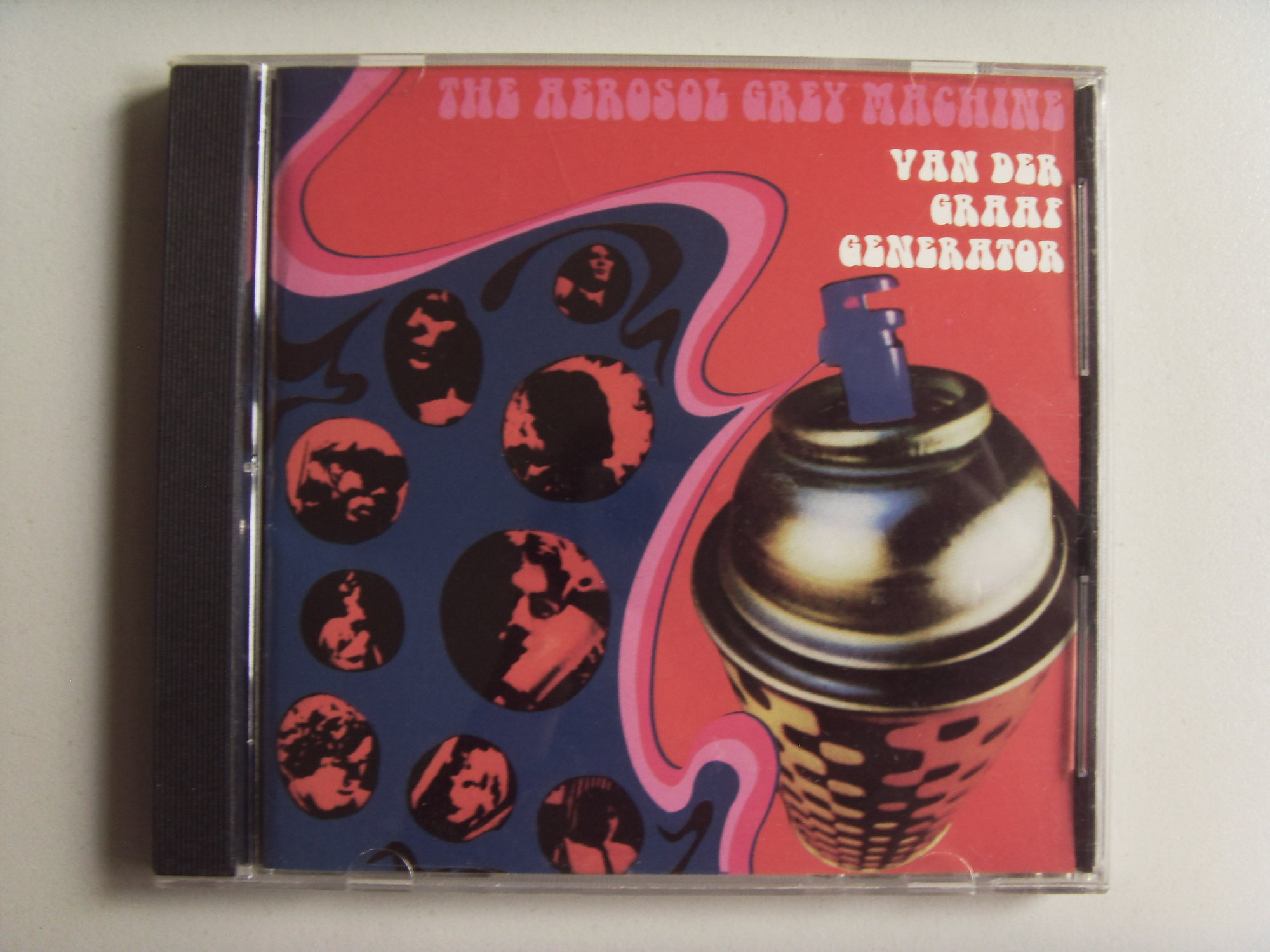 VAN DER GRAAF GENERATOR The Aerosol Grey Machine 1969 2 VAN DER GRAAF GENERATOR The Aerosol Grey Machine 1969 2