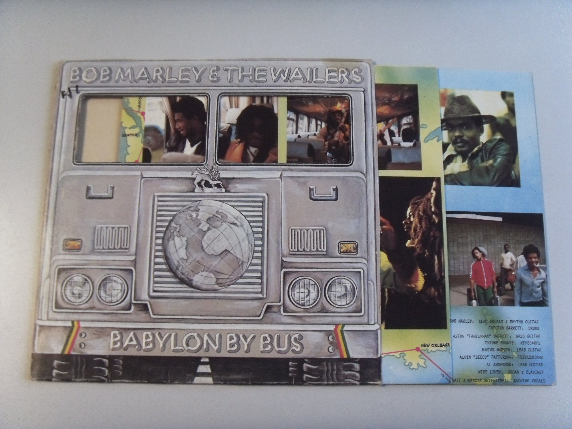 Bob MARLEY AND THE WAILERS Babylon by bus 2 Bob MARLEY AND THE WAILERS Babylon by bus 2