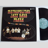 w09411 (METROPOLITAN JAZZ BAND PRAHA — Spiral)